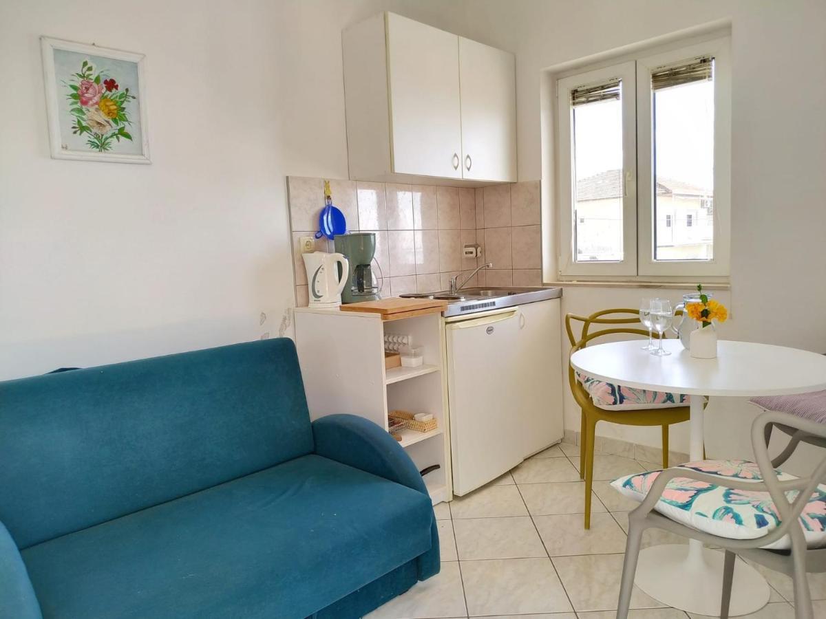 Apartments With A Parking Space Sumpetar, Omis - 11798 耶塞尼采 外观 照片